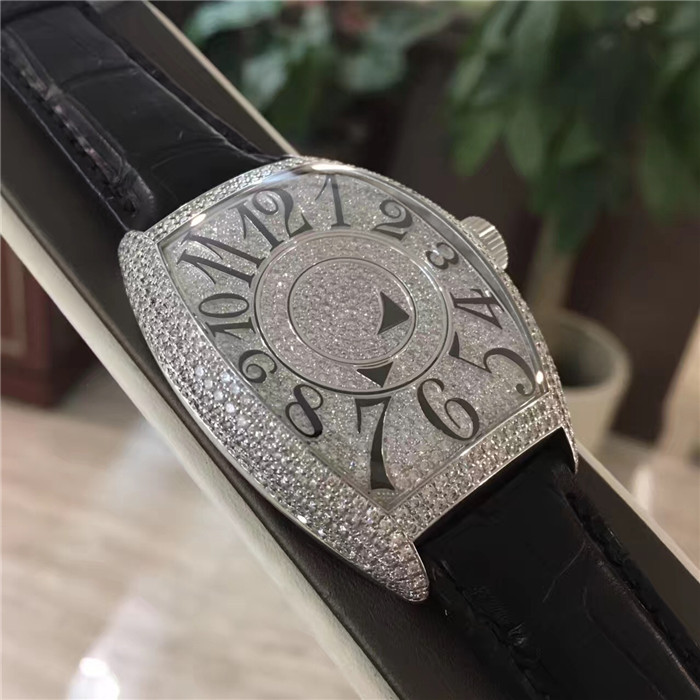 FRANCK MULLER 法兰克穆勒 DOUBLE MYSTERY系列，FM8880 DM D CD。55×40毫米表径，18k白金原镶钻满天星，钻面钻壳，自动上弦机械机芯。 单表无附件。