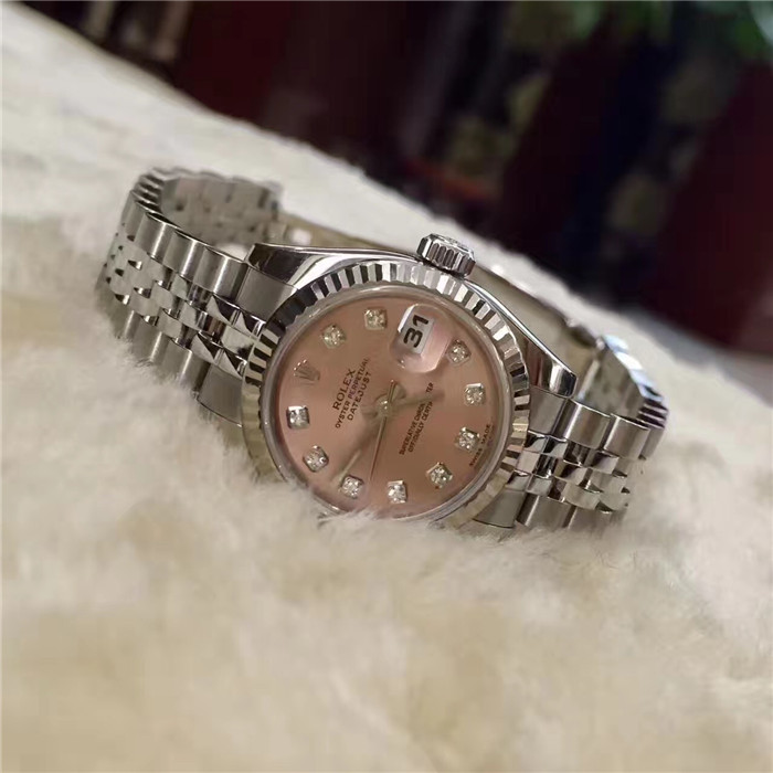 ROLEX 劳力士 女装日志型自动机械女表，179174粉盘镶钻，粉色日辉纹盘面，日历显示，表径26毫米。专柜价格：71900元。 单表附盒子说明书。