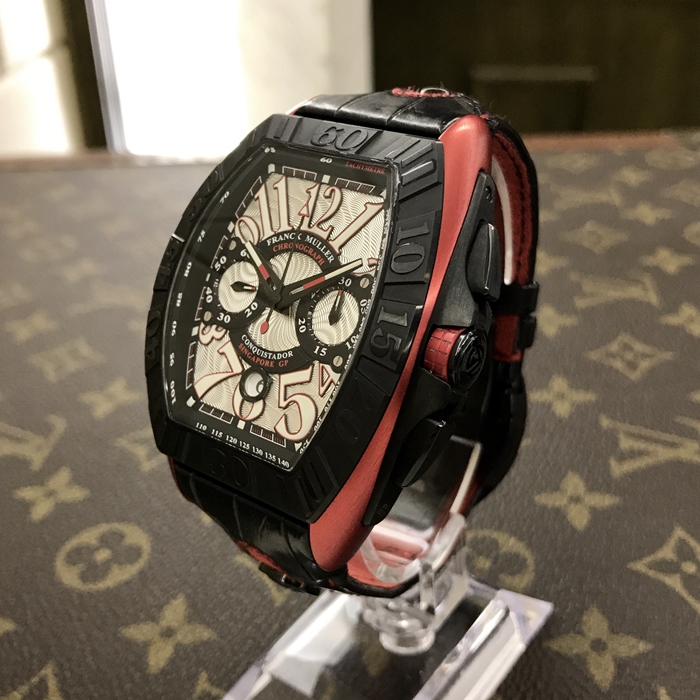 FRANCK MULLER 法兰克穆勒 THE CONQUISTADOR LINE系列，9900 CC GP。48毫米表径，钛金属表壳，PVD红色镀层，6点位置日期显示，计时功能自动上弦机械机芯。 全套附件齐全。